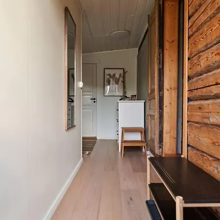 Koselig Pa Gardstun I Oslo