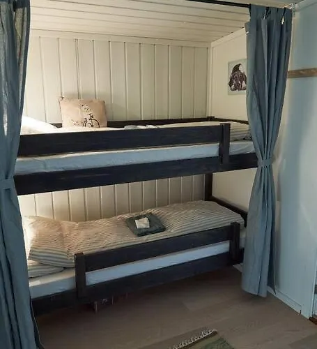 Koselig Pa Gardstun I Holiday home *